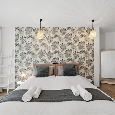 Sali Homes Spacious With Terrace In Center Bayreuth