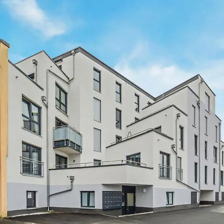 Sali Homes Spacious With Terrace In Center Apartment