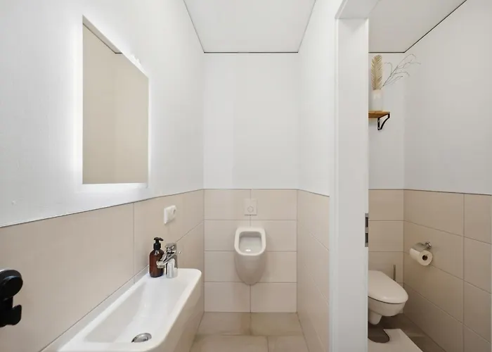 Sali Homes - Am2 Spacious With Terrace In Center Lejlighed