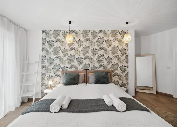 Sali Homes - Am2 Spacious With Terrace In Center Bayreuth
